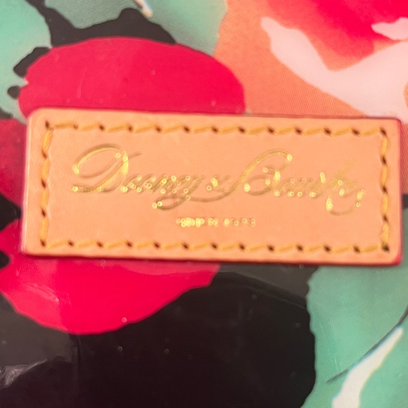 Dooney & Bourke Patent Pouch NWOT - Picture 5 of 5